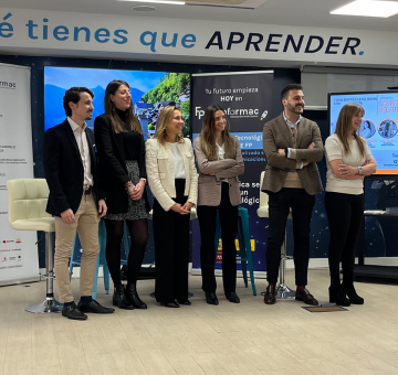 DEBATE SOBRE INTELIGENCIA ARTIFICIAL Y SOFT SKILLS EN EL FORO DE TECNOLOGÍA Y RRHH: “LAS PROFESIONES DEL FUTURO”