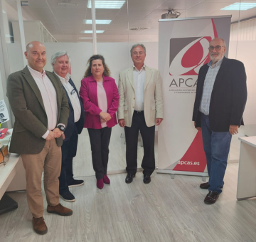 APCAS Y MOBIUS GROUP AVANZAN EN NUEVOS COMPROMISOS POR LA CALIDAD DEL TRABAJO PERICIAL