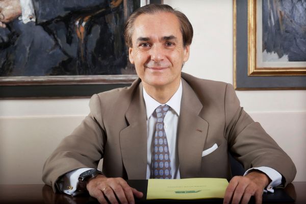En esta edición de Fleeters, mientras algunos disfrutan de un merecido descanso, exploramos cómo la movilidad sigue en plena transformación. Destacamos la entrevista a José Coronel de Palma, presidente de la AELR