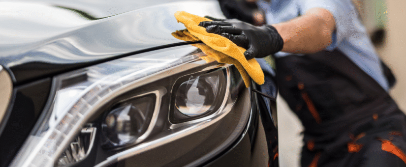 Cómo igualar el color de un coche en una reparación de pintura paso a paso