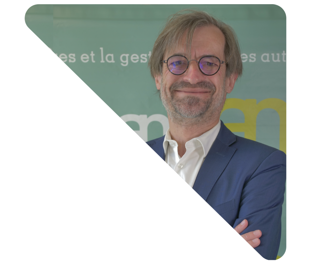 TRIANGULO ALAIN GUILLEMIER